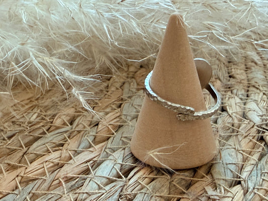 Bague cœur martelé