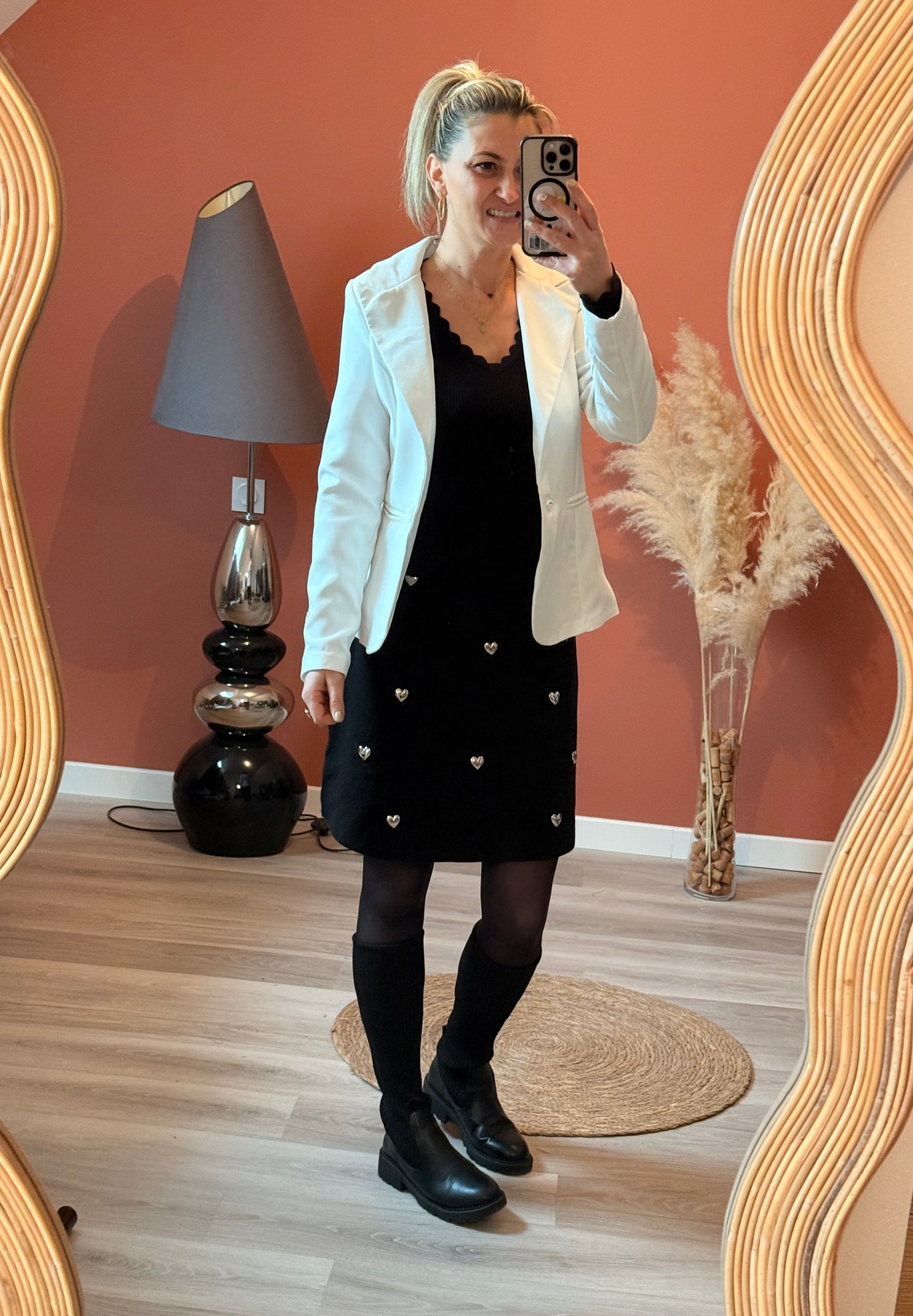 Pull fin noir
