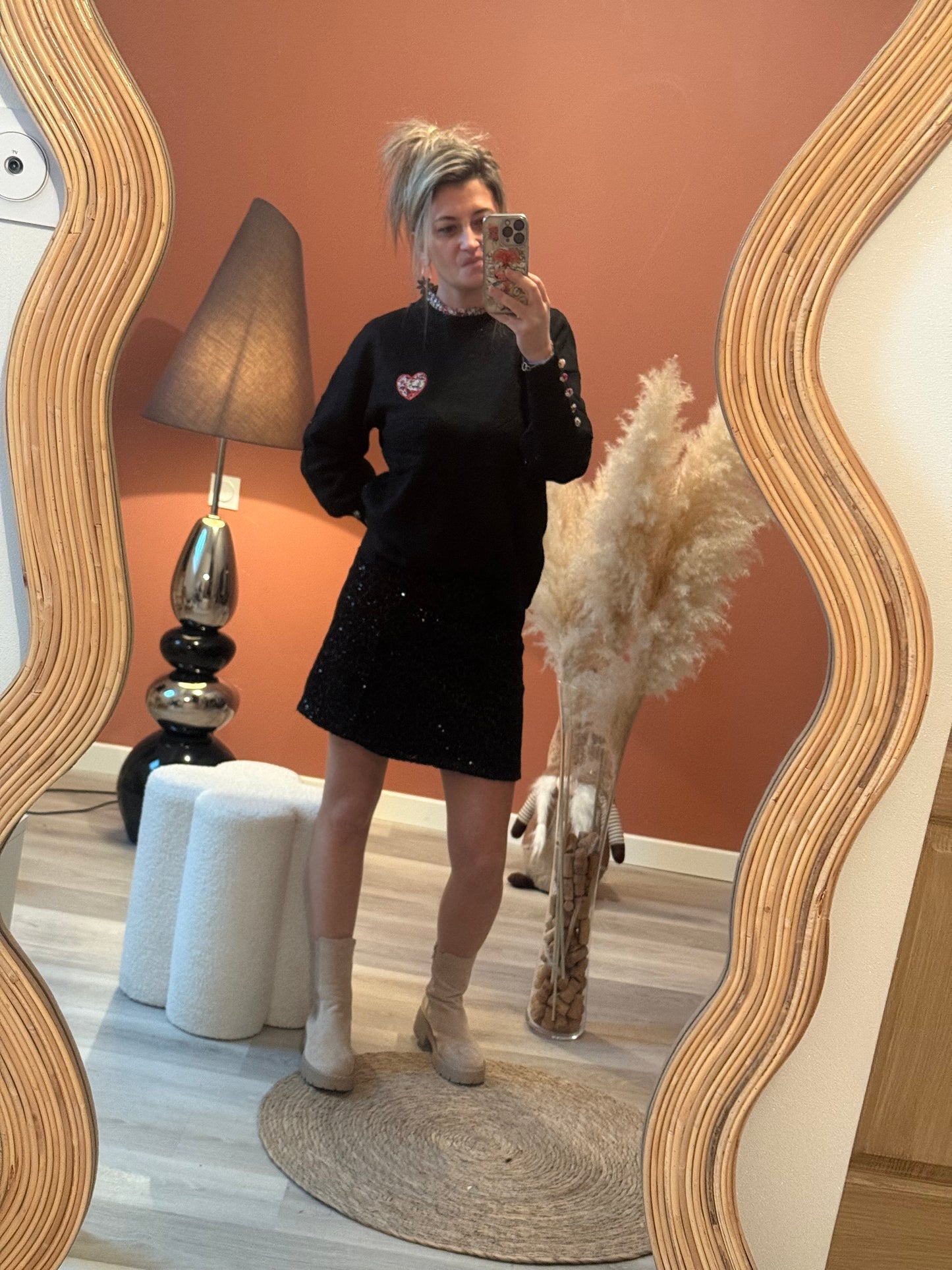 Pull cœur brodé ❤️