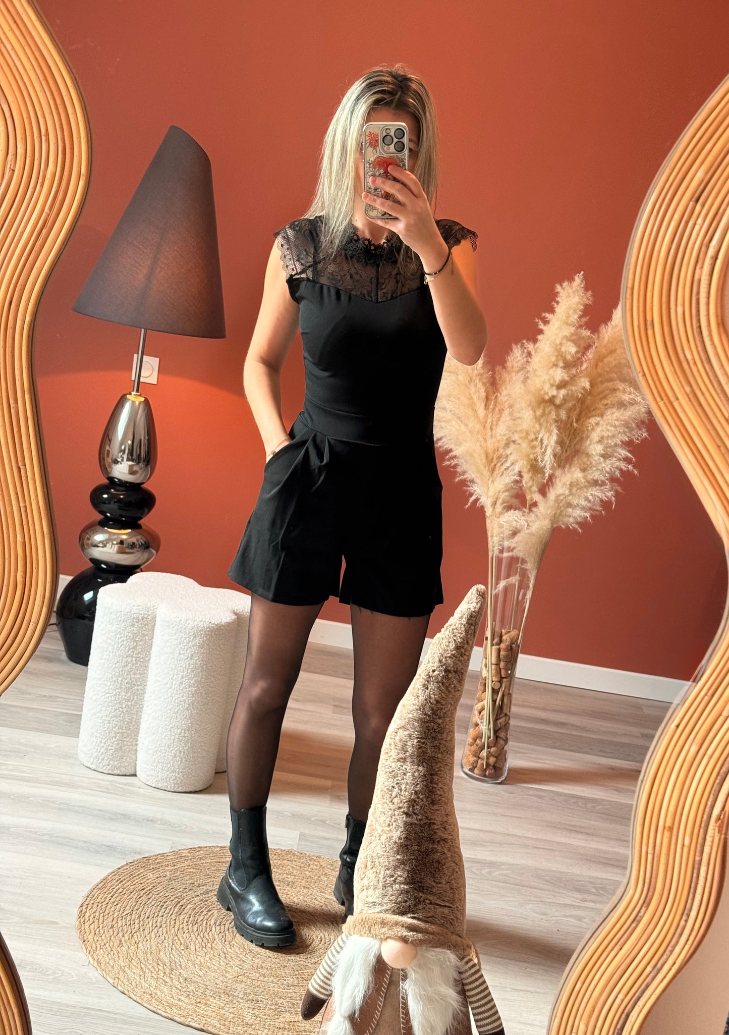 Combinaison short dentelle 🍾