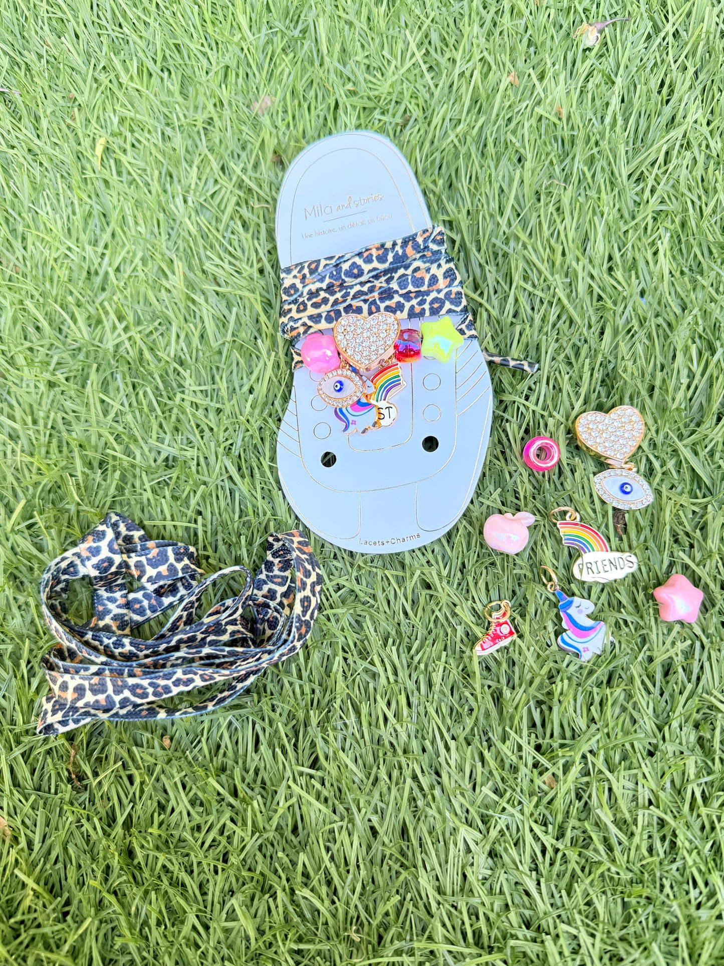 Lacet à charm's LICORNE