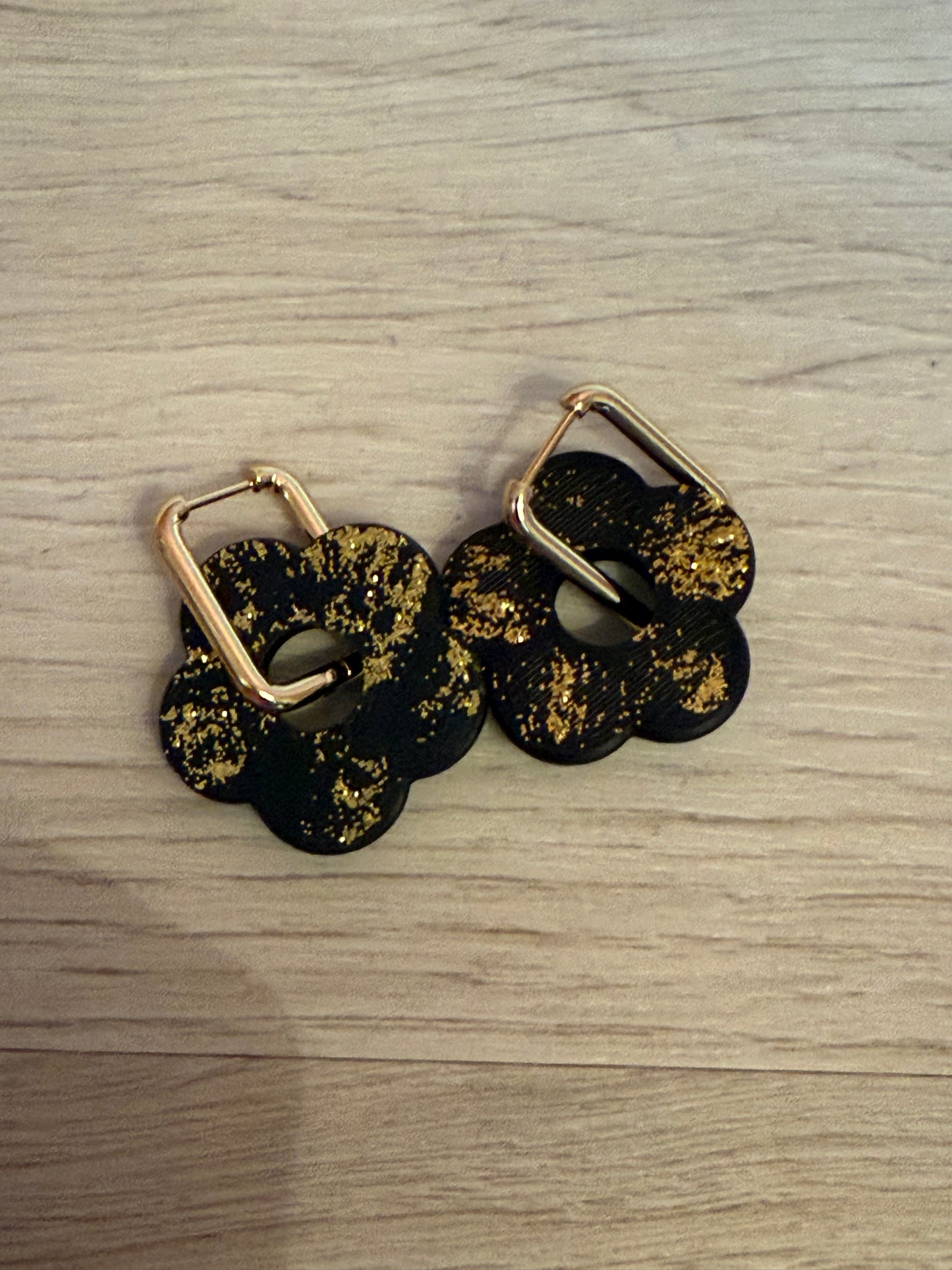 Boucle d’oreille 100 % unique