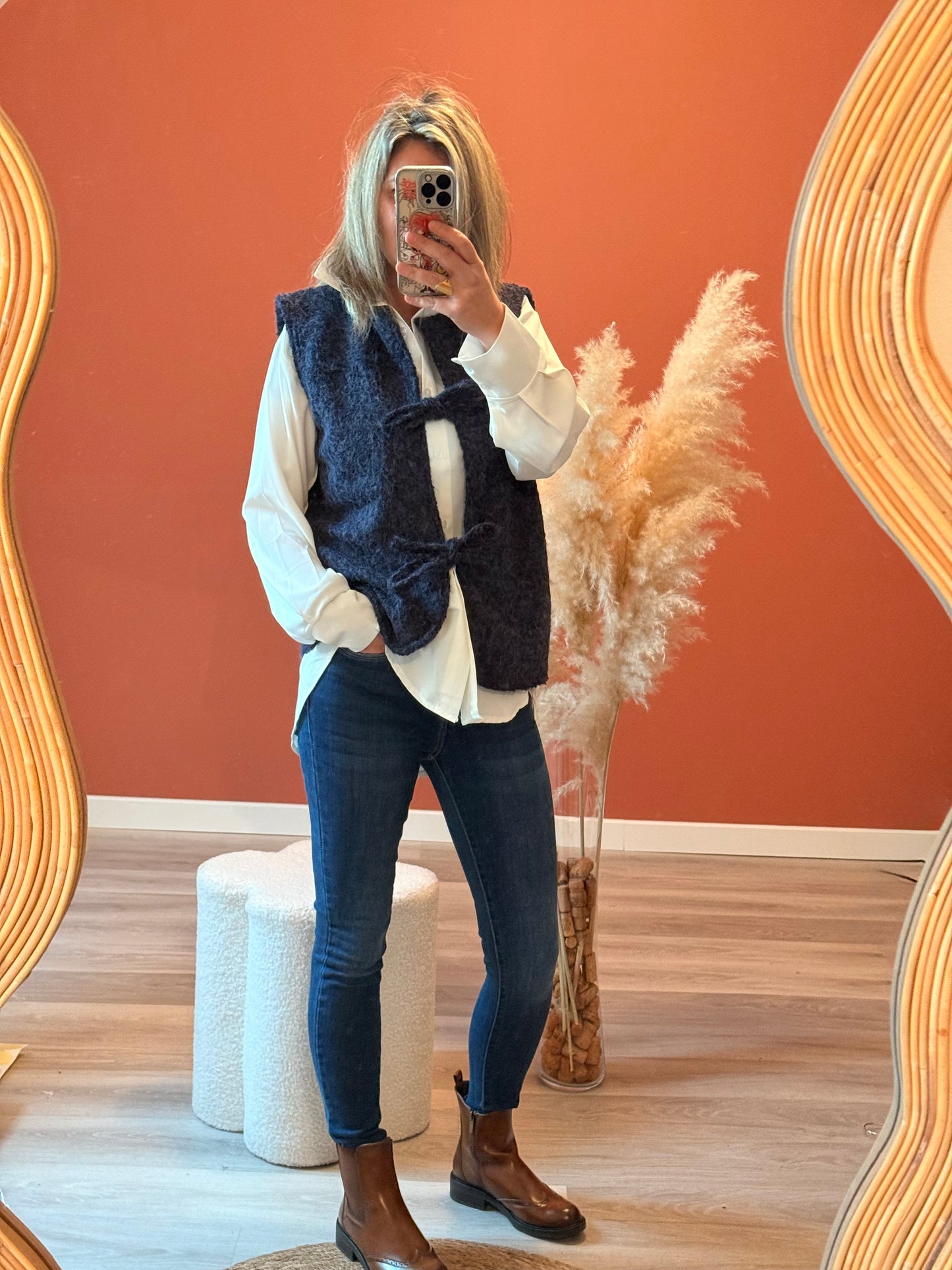 Gilet sans manches à noeud Milla  🪢