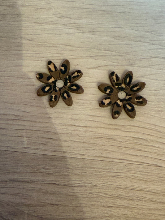 Fleur de boucle d’oreille