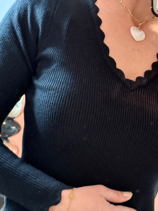 Pull fin noir