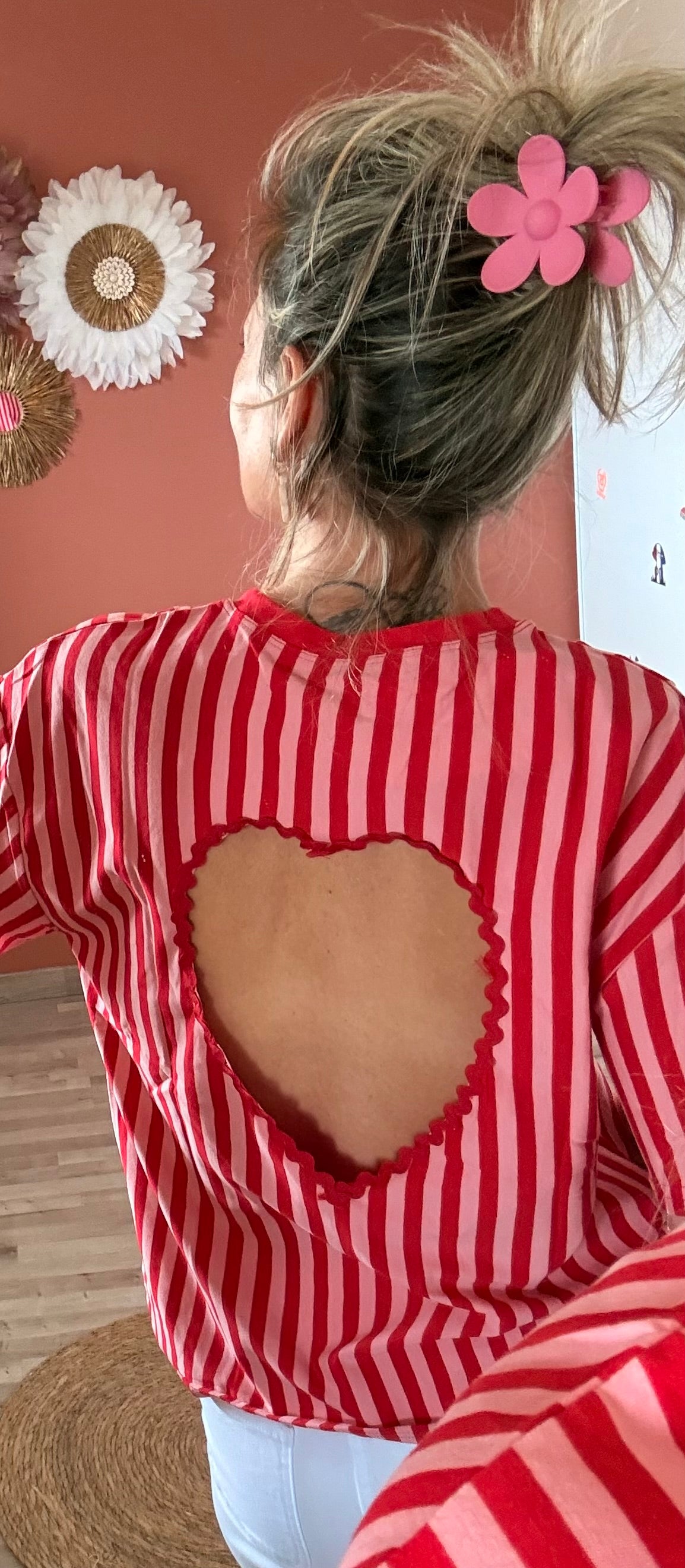 Tee shirt oversize cœur au dos