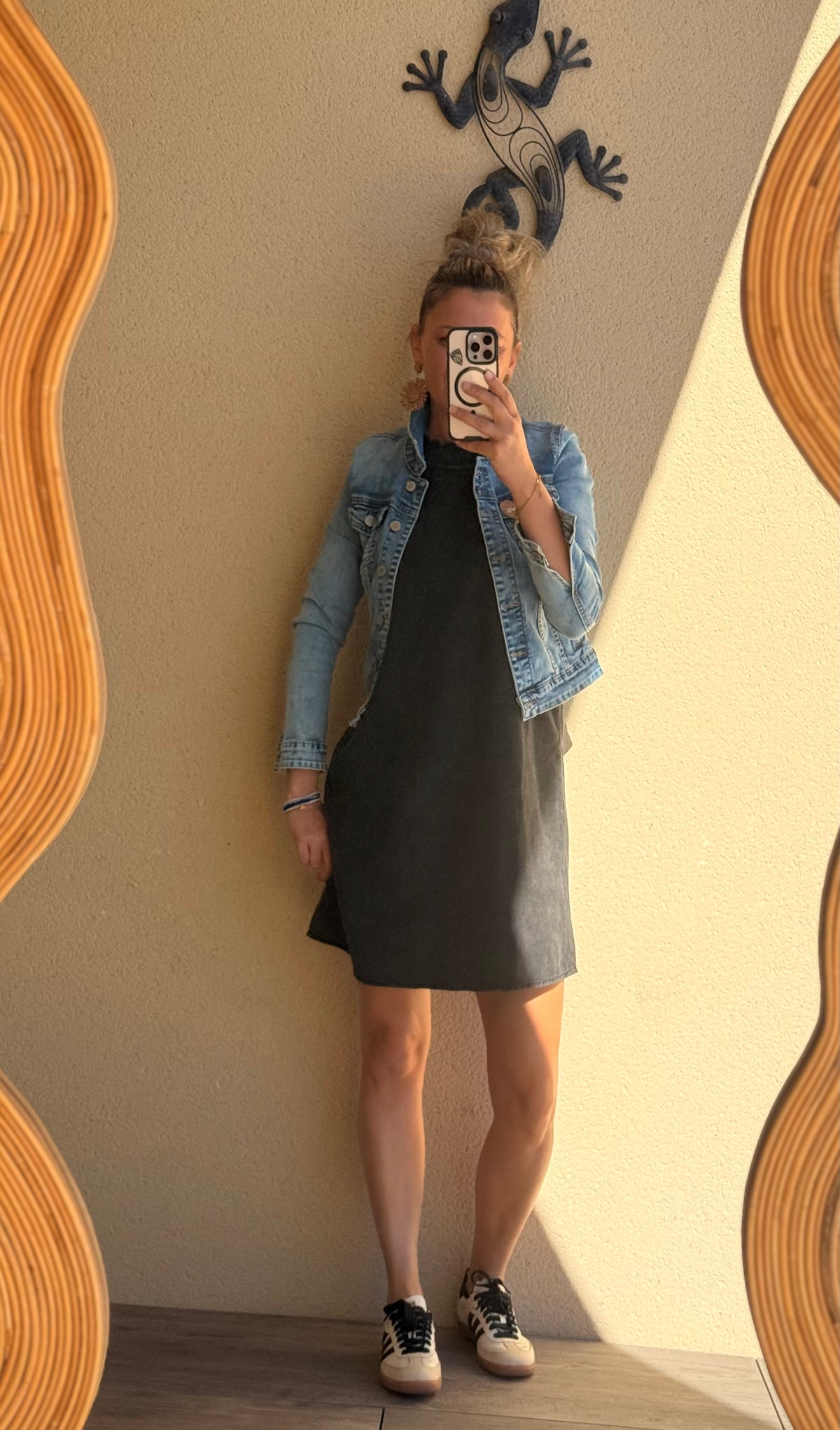 Robe Leonie
