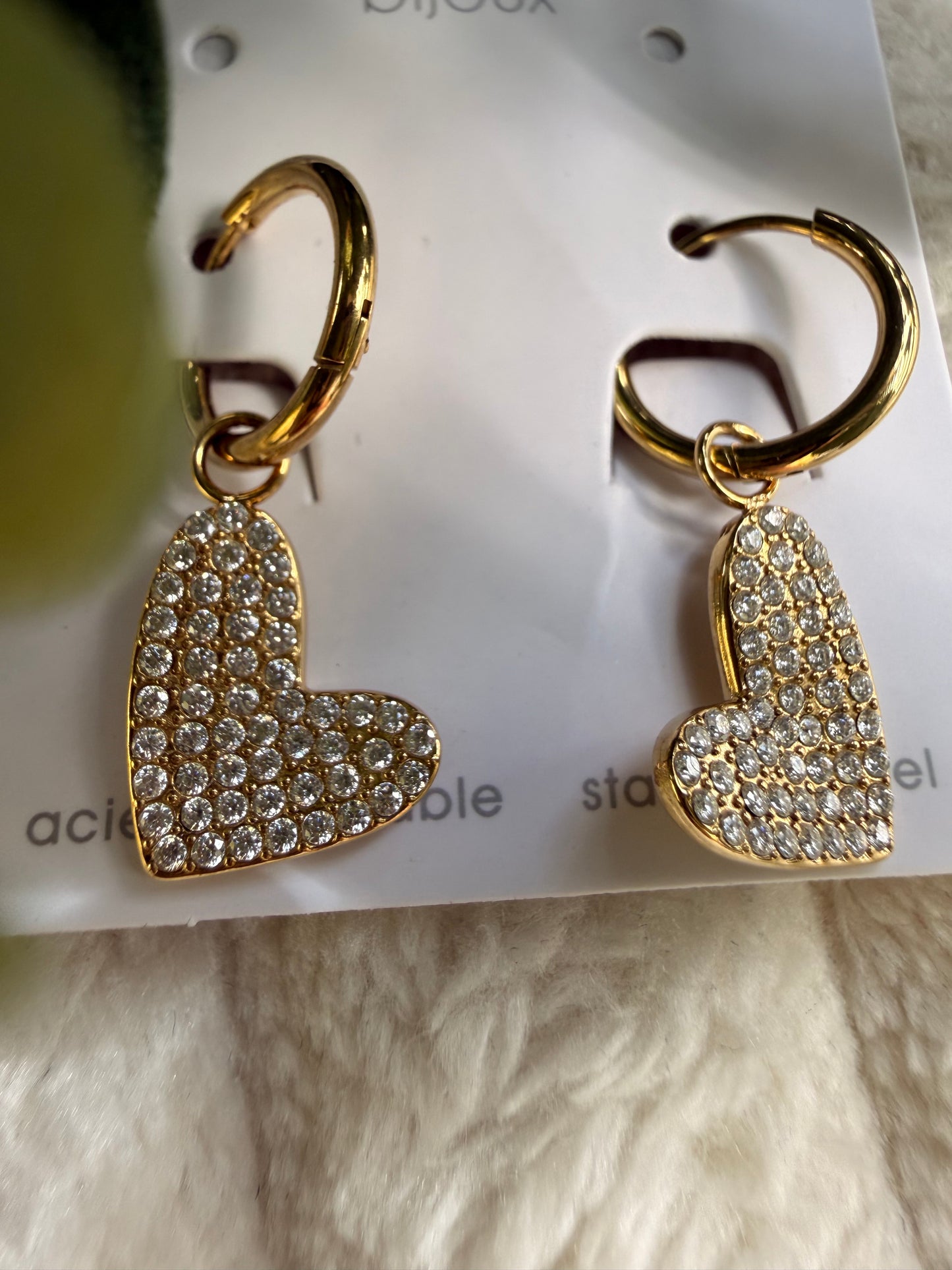 Boucle d’oreille cœur strass