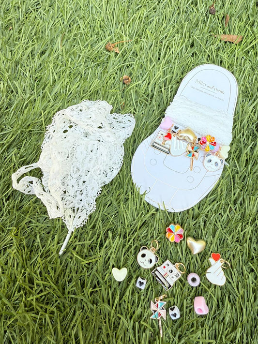 Lacetà charm's PANDA DENTELLE